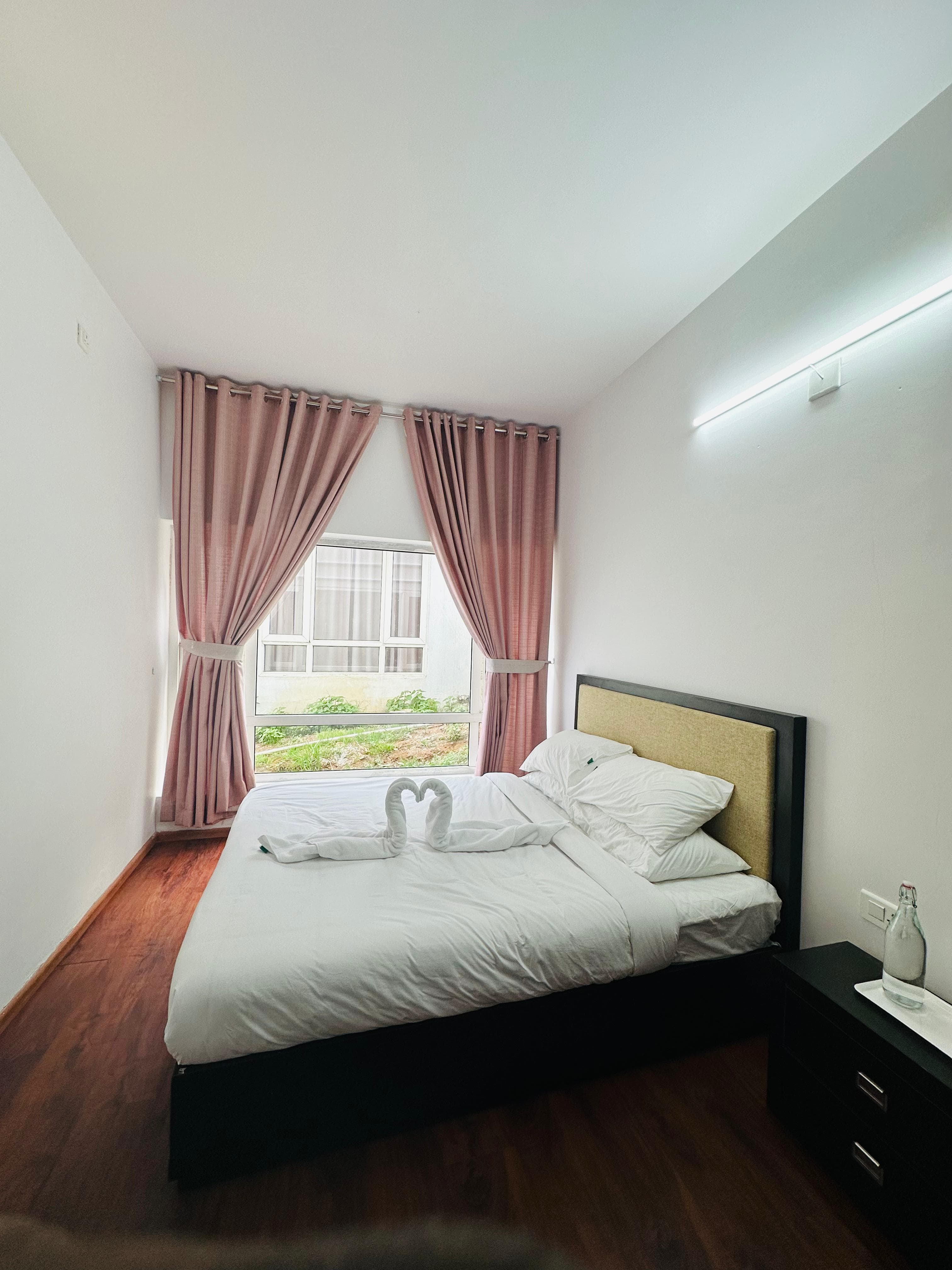 rooms 1